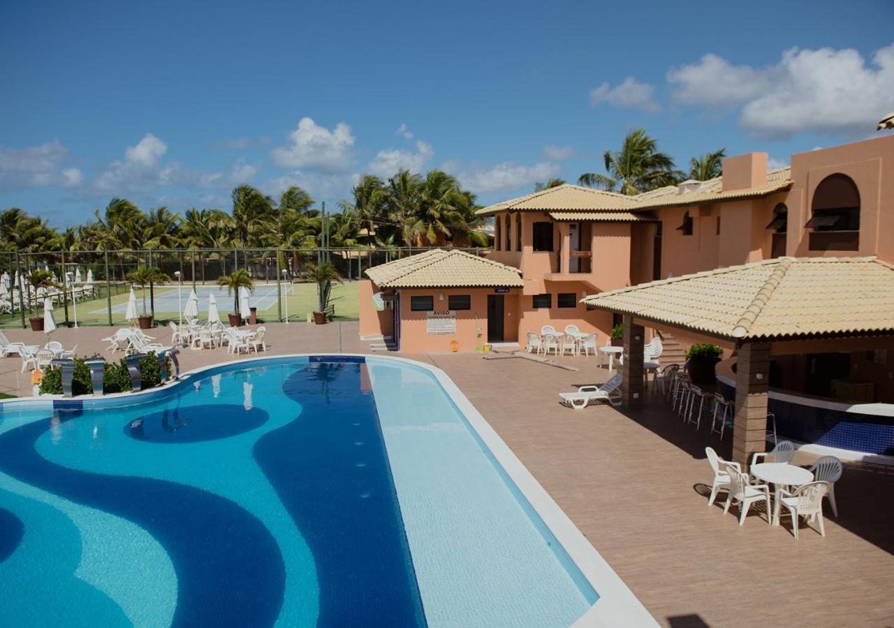 Flat Guarajuba Beira Da Praia Pe Na Areia Exterior photo