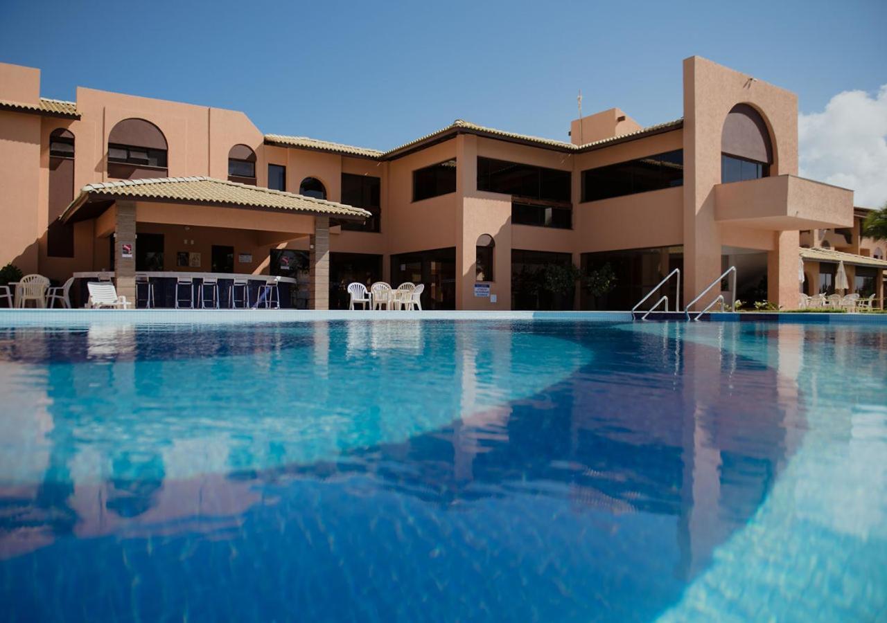 Flat Guarajuba Beira Da Praia Pe Na Areia Exterior photo